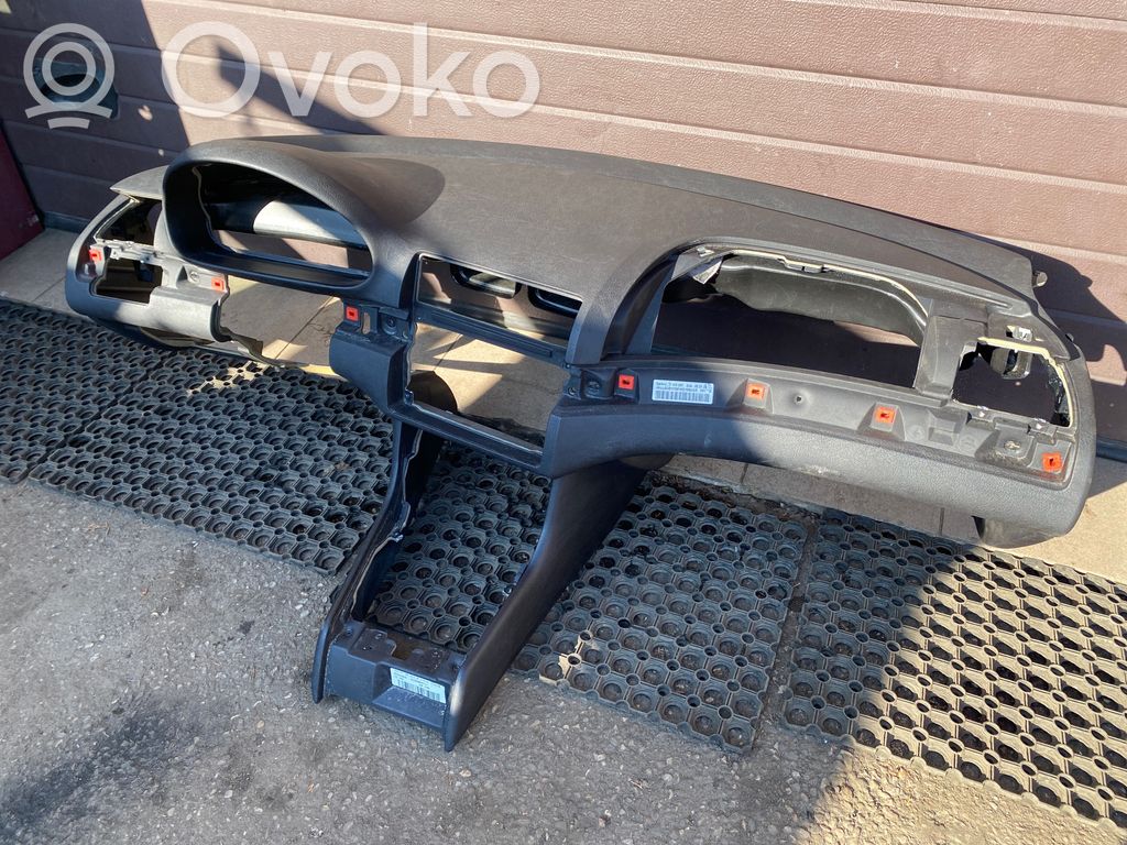 BMW 3 E46 Dashboard 