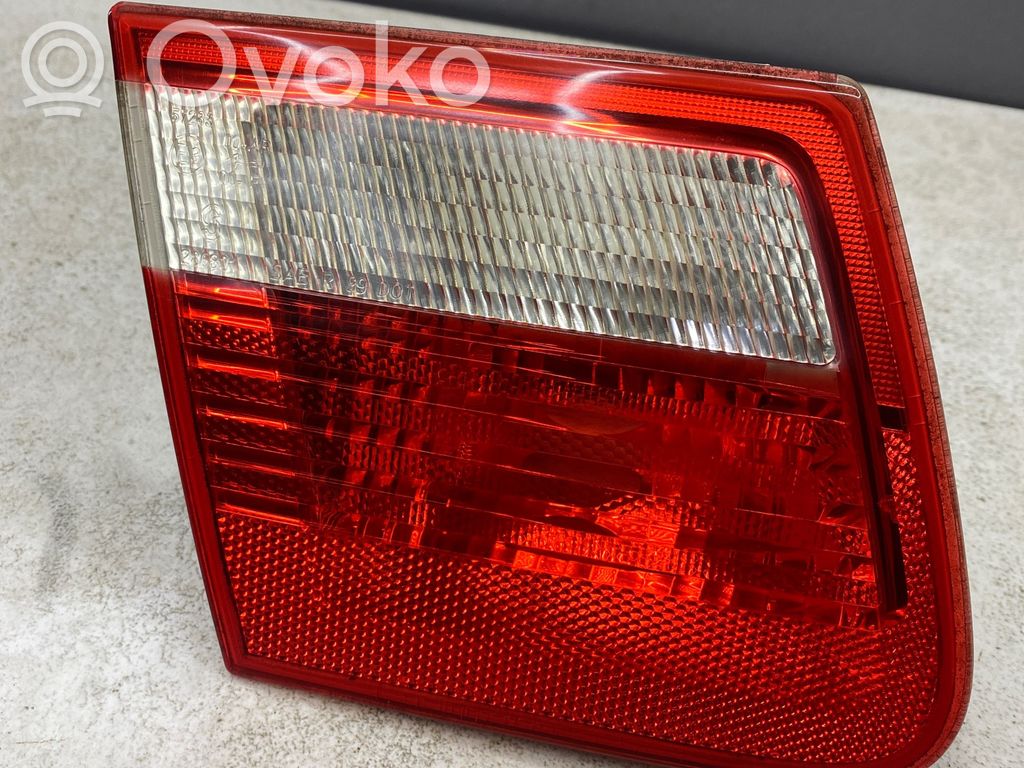 BMW 3 E46 Tailgate rear/tail lights 