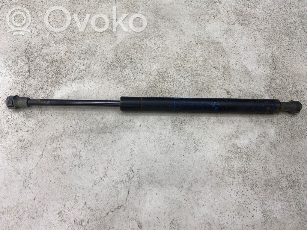 BMW 3 E46 Tailgate/trunk strut/damper 