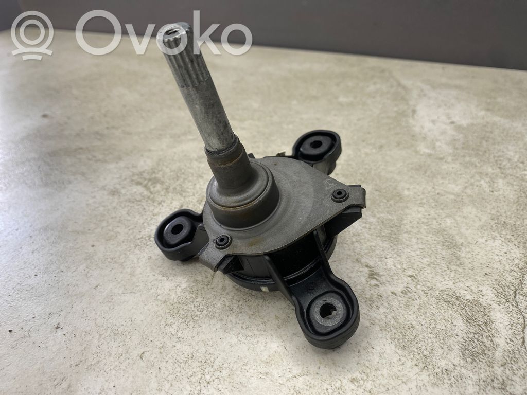 Audi A4 S4 B7 8E 8H Rear door manual window regulator 