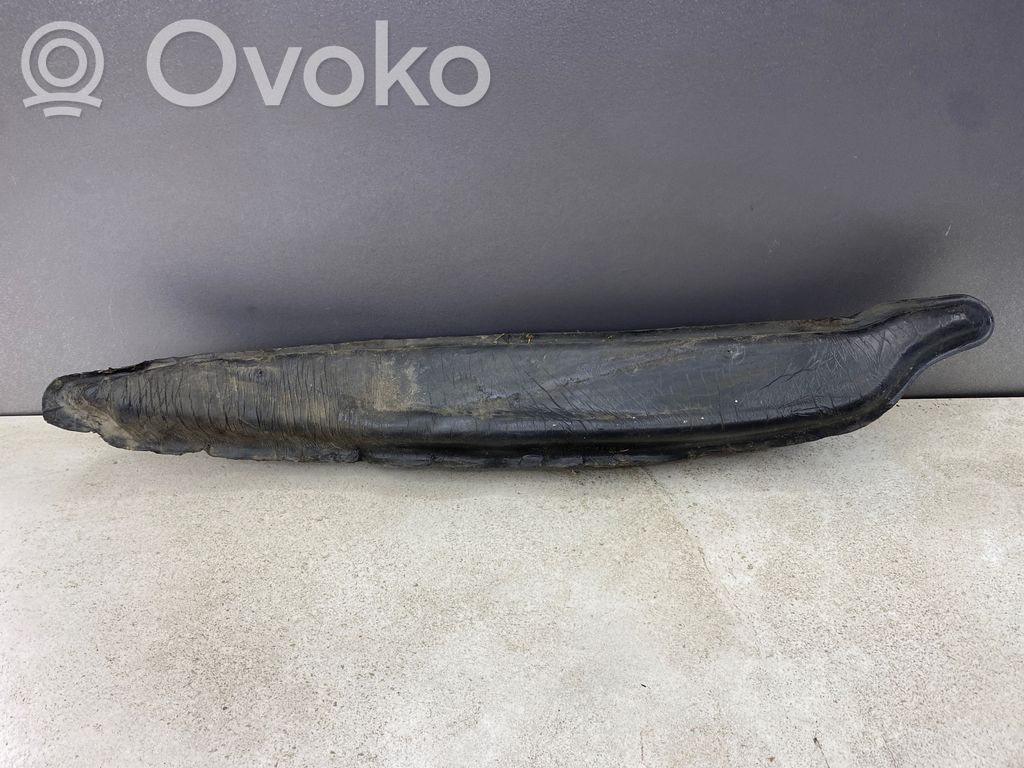 Volvo V70 Putoplastas sparno 