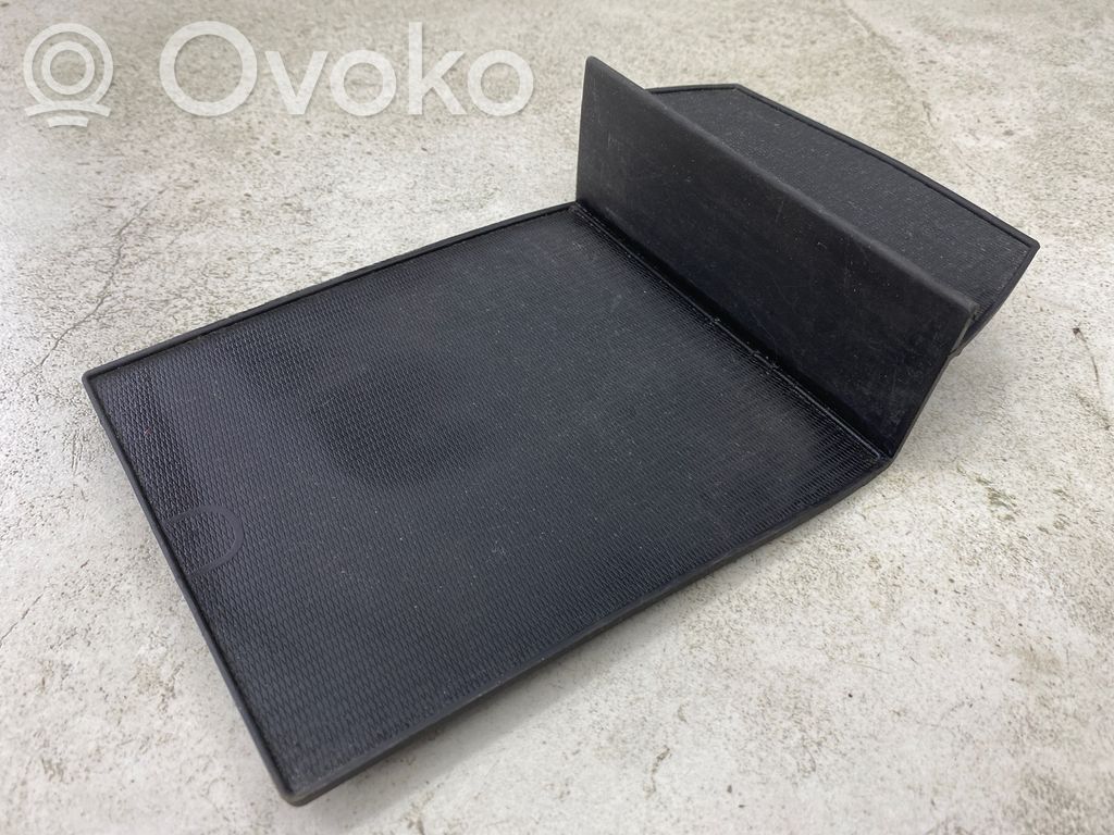 Volvo V70 Tapis de boîte à gants 