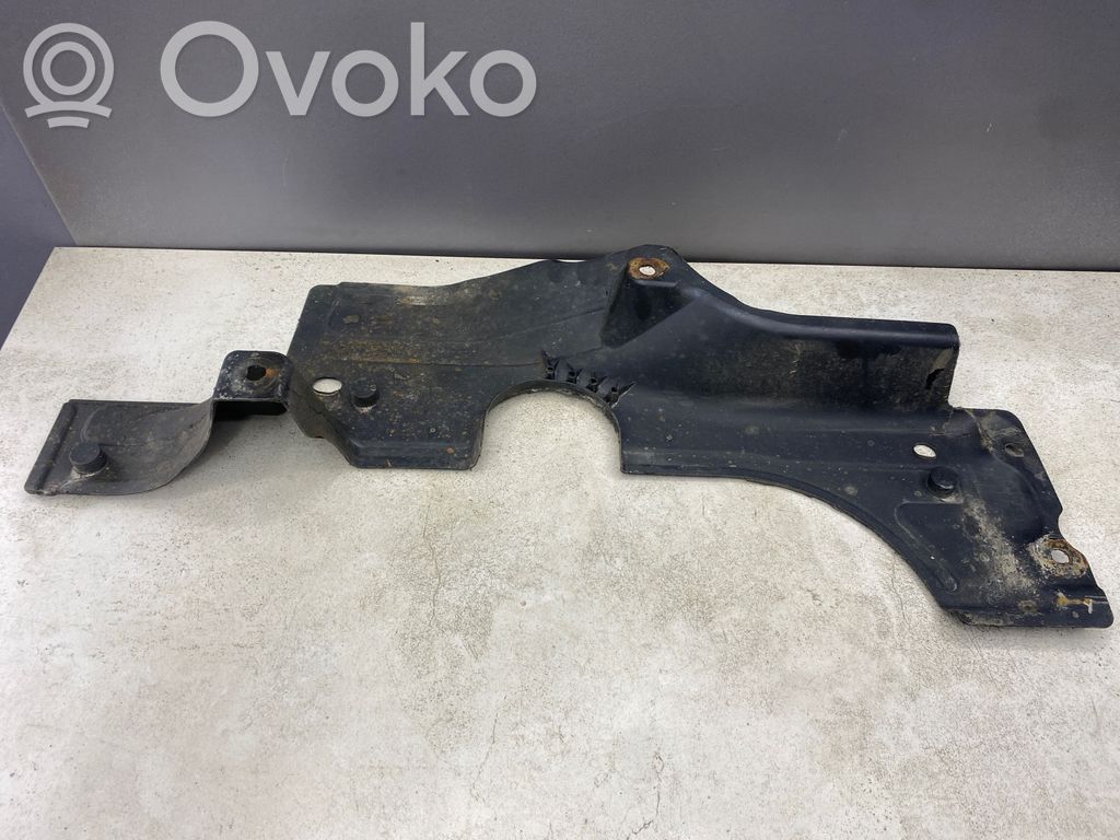 Volvo V70 Couvre soubassement arrière 