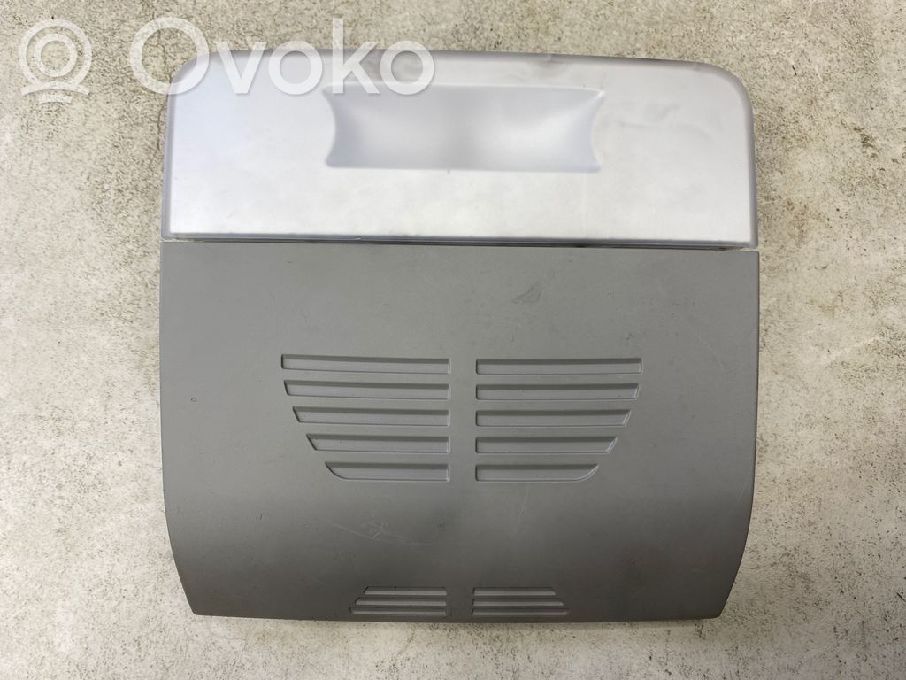 Takaistuimen valo   6969389,0310704600,9008406153004