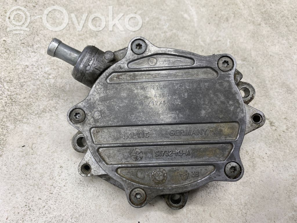 Vacuum pump   7542498