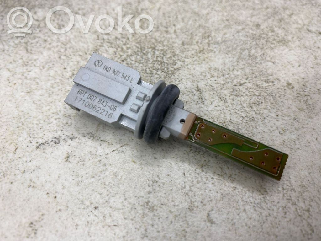 Volkswagen PASSAT B6 Sensor de temperatura interna 