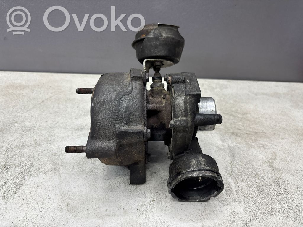 Audi A4 S4 B7 8E 8H Turbina 