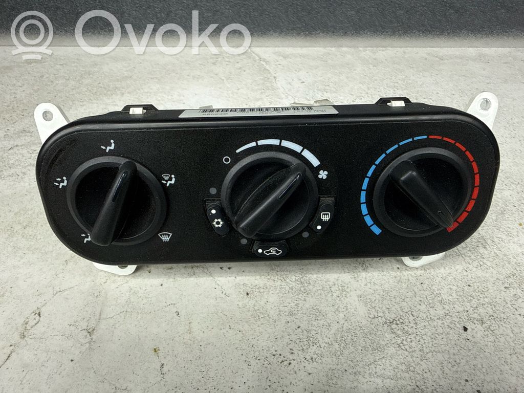 Dodge Caliber Climate control unit 
