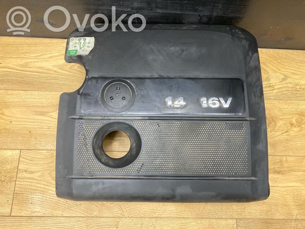 Volkswagen Polo Motorabdeckung 