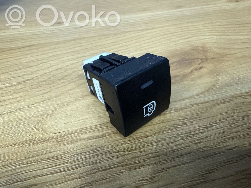 Peugeot Partner Central locking switch button 