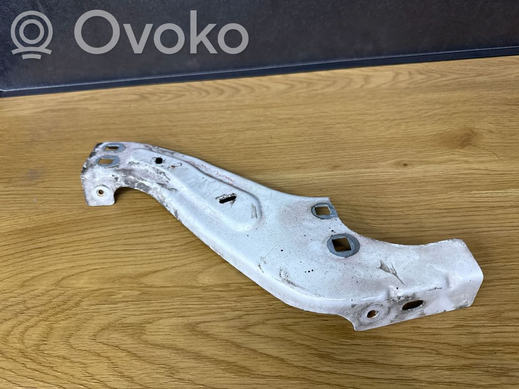 Peugeot Partner Headlight/headlamp mounting bracket 