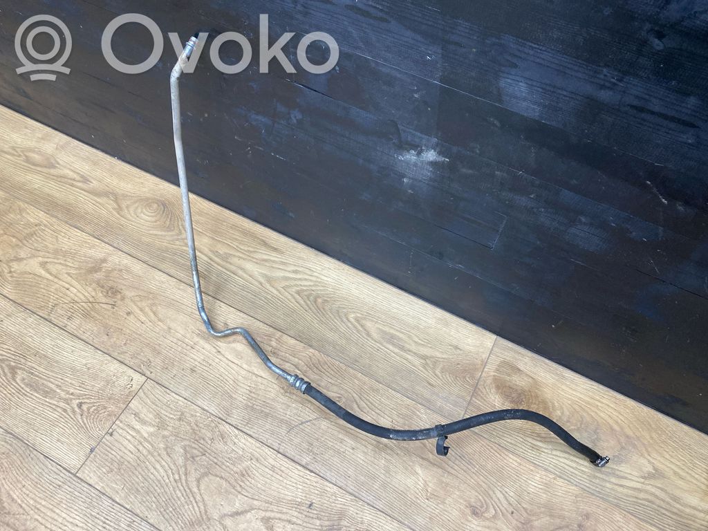 Ohjaustehostimen letkusto   30636302
