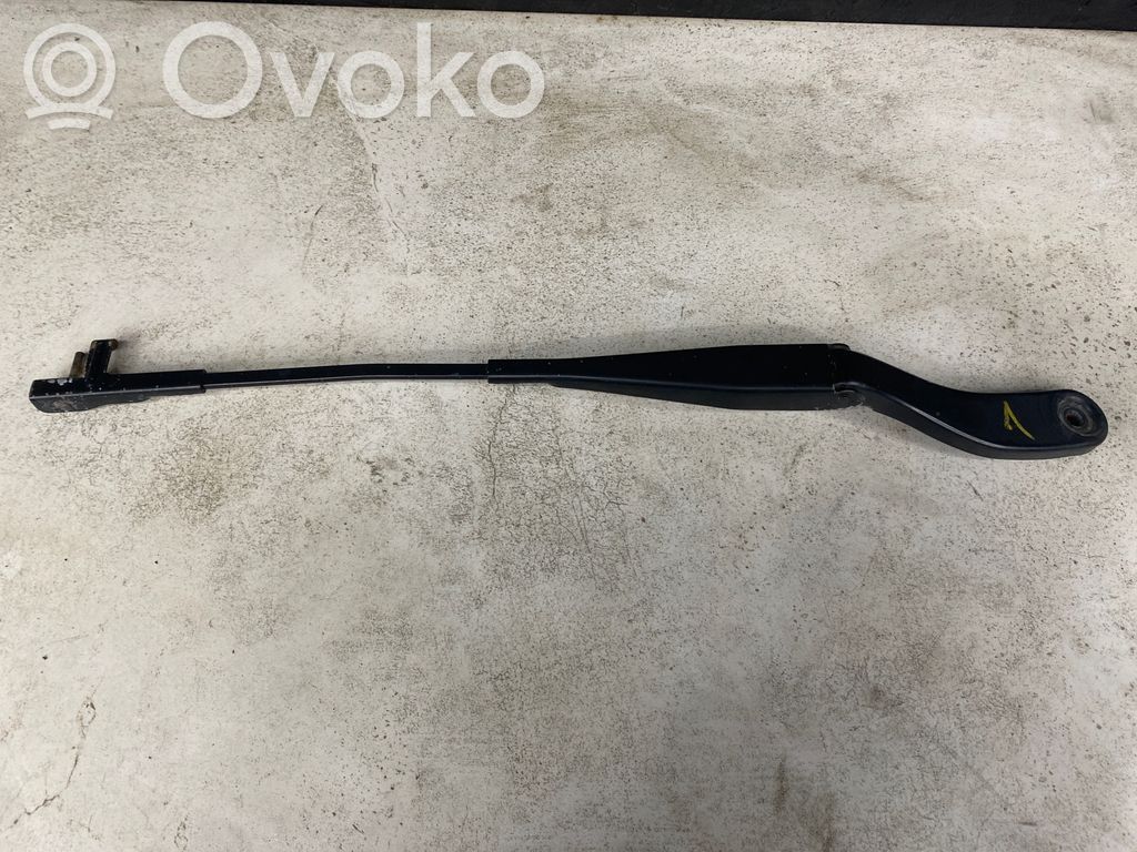 Volvo V50 Wischerarm vorne 