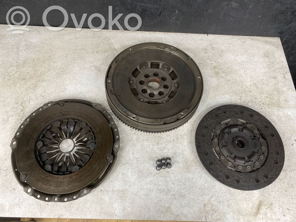 Volvo V50 Sankabos komplektas 