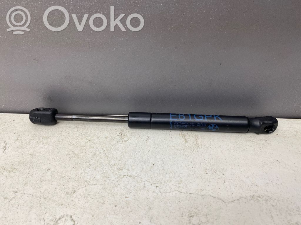 BMW 5 E60 E61 Tailgate/trunk strut/damper 