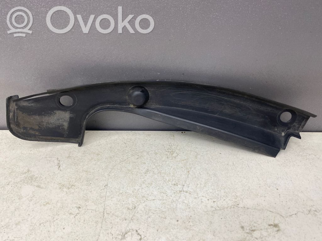 BMW 5 E60 E61 Altra parte del vano motore 