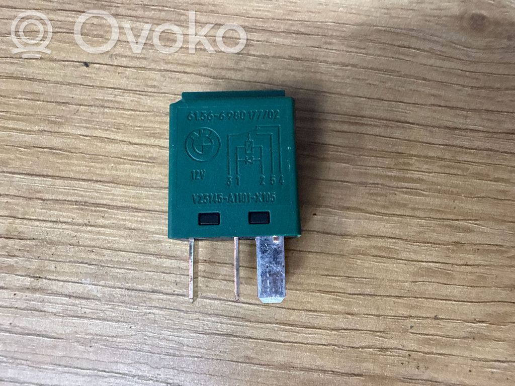 BMW 3 E90 E91 Otros relés 