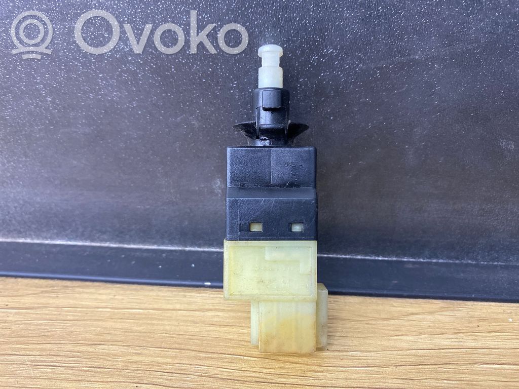 Mercedes-Benz B W245 Interruptor sensor del pedal de freno 