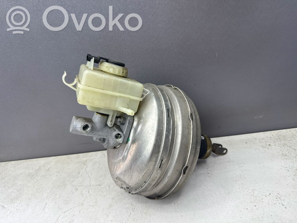 Bremskraftverstärker   32067179D