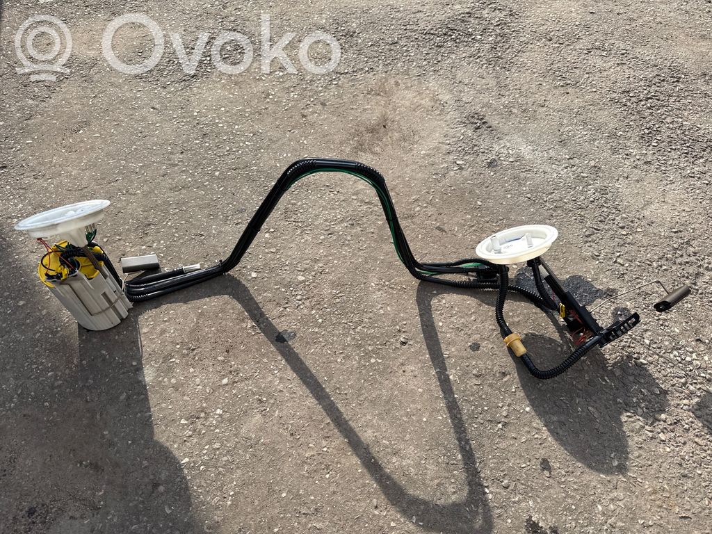 BMW 5 E60 E61 Pompe à carburant 