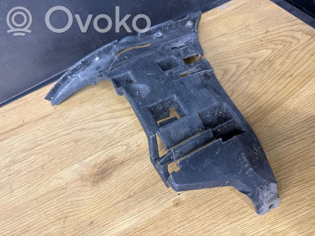 Volvo V70 Front bumper mounting bracket 