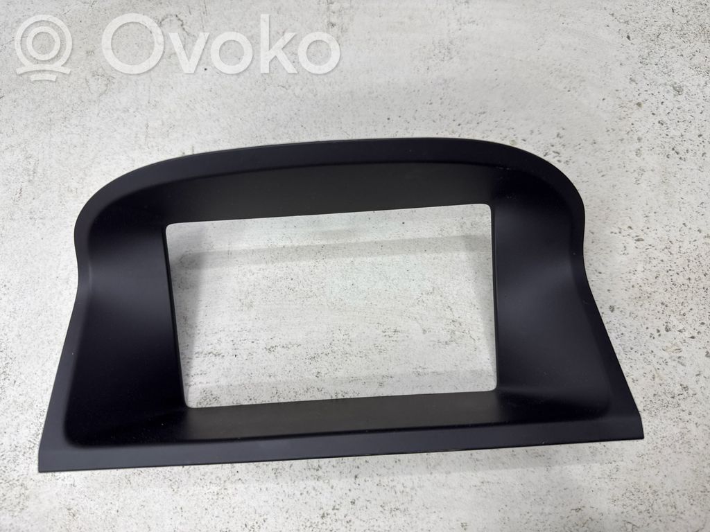 Volvo V70 Panel trim 