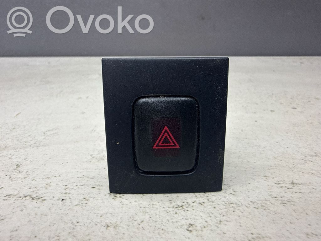 Hazard light switch   9123685,12W474