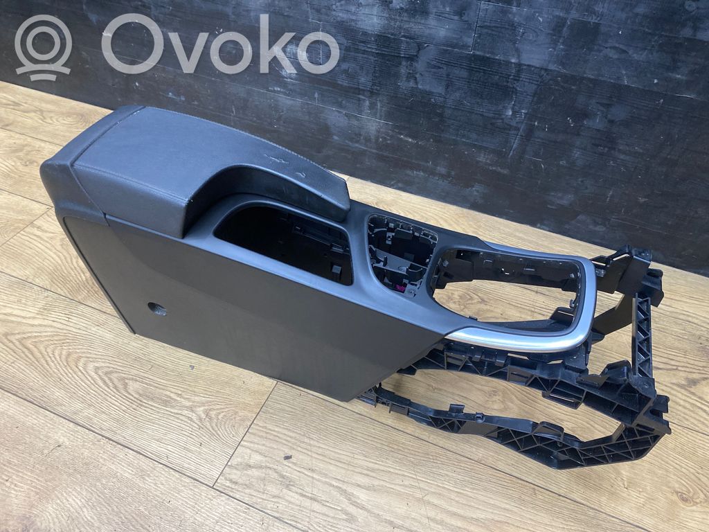 Opel Insignia A Podłokietnik tunelu środkowego 