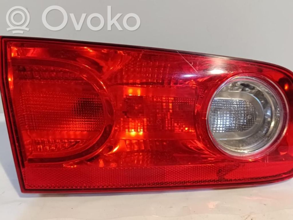 Takavalot   E204032