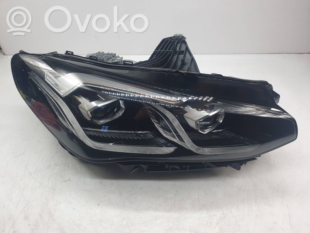 BMW 2 Active Tourer U06 Scheinwerfer 