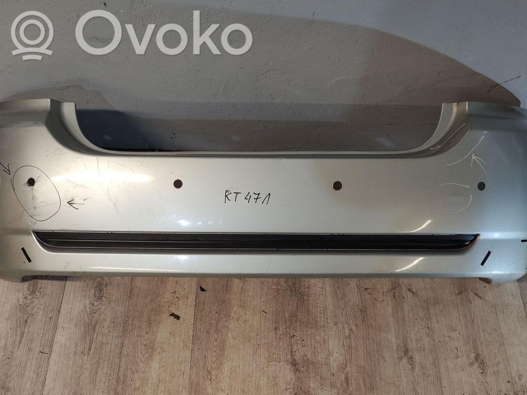Toyota Corolla E120 E130 Parachoques 