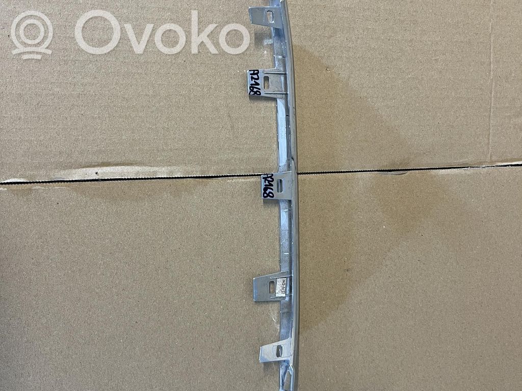 KIA Ceed Front bumper upper radiator grill 