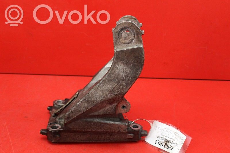 Audi A6 S6 C6 4F Gearbox mounting bracket 
