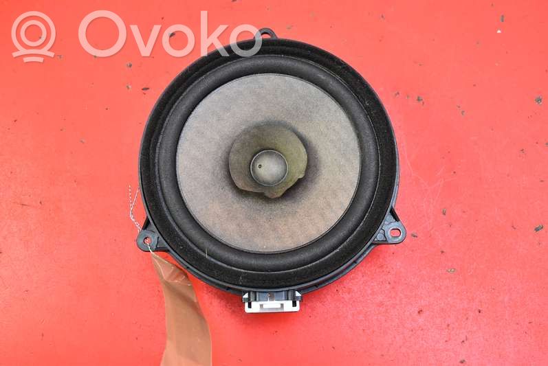 Mazda 2 Subwoofer speaker 