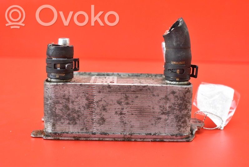 Jaguar XE Radiator ulei motor 