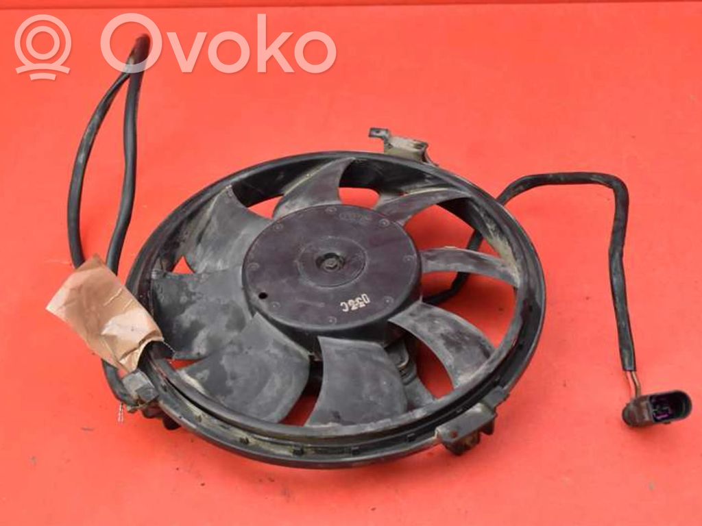 Volkswagen PASSAT B5.5 Ventilateur de refroidissement de radiateur électrique