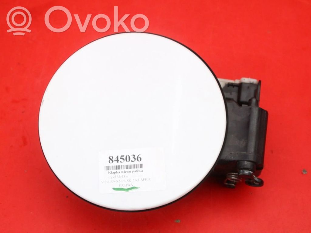 Polttoainesäiliön korkki   95147032,95147032