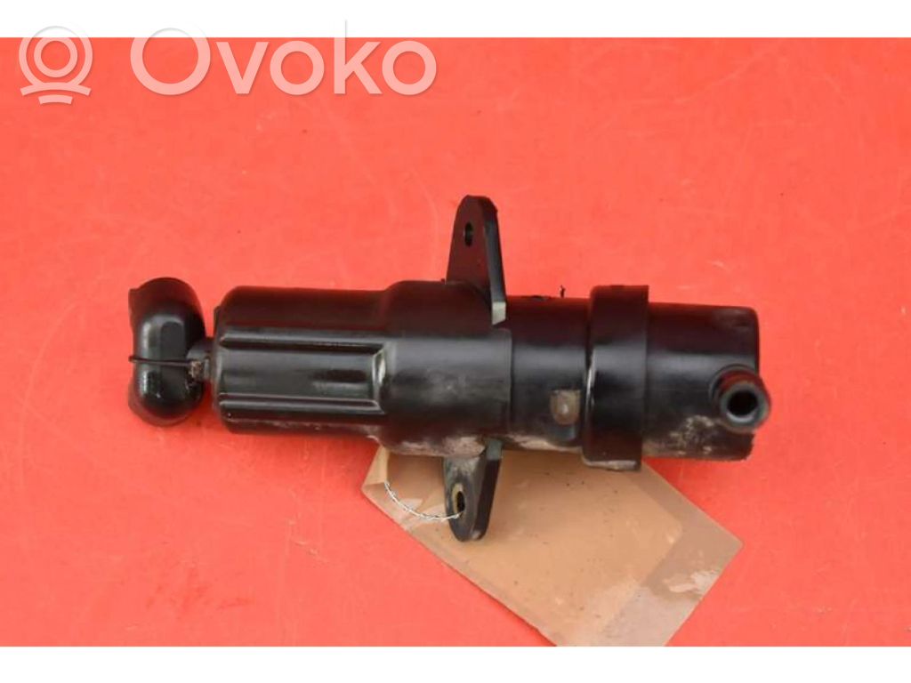 Windshield washer spray nozzle   7001949,7001949