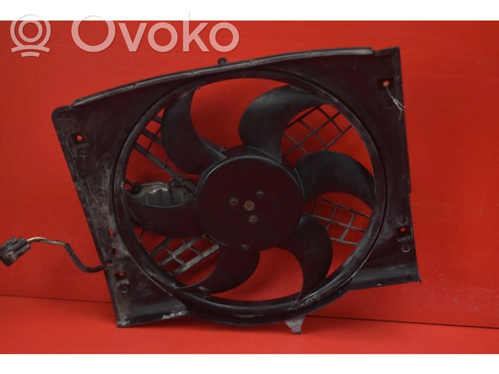 BMW 3 E36 Elektrinis radiatorių ventiliatorius 