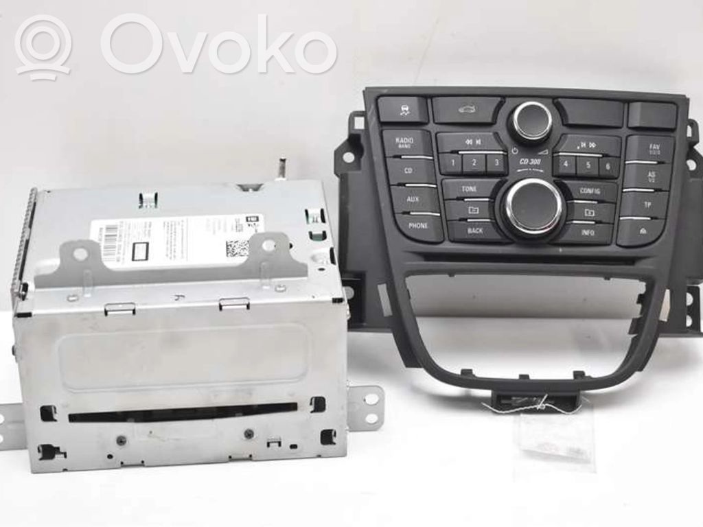 Opel Astra J Panel / Radioodtwarzacz CD/DVD/GPS 