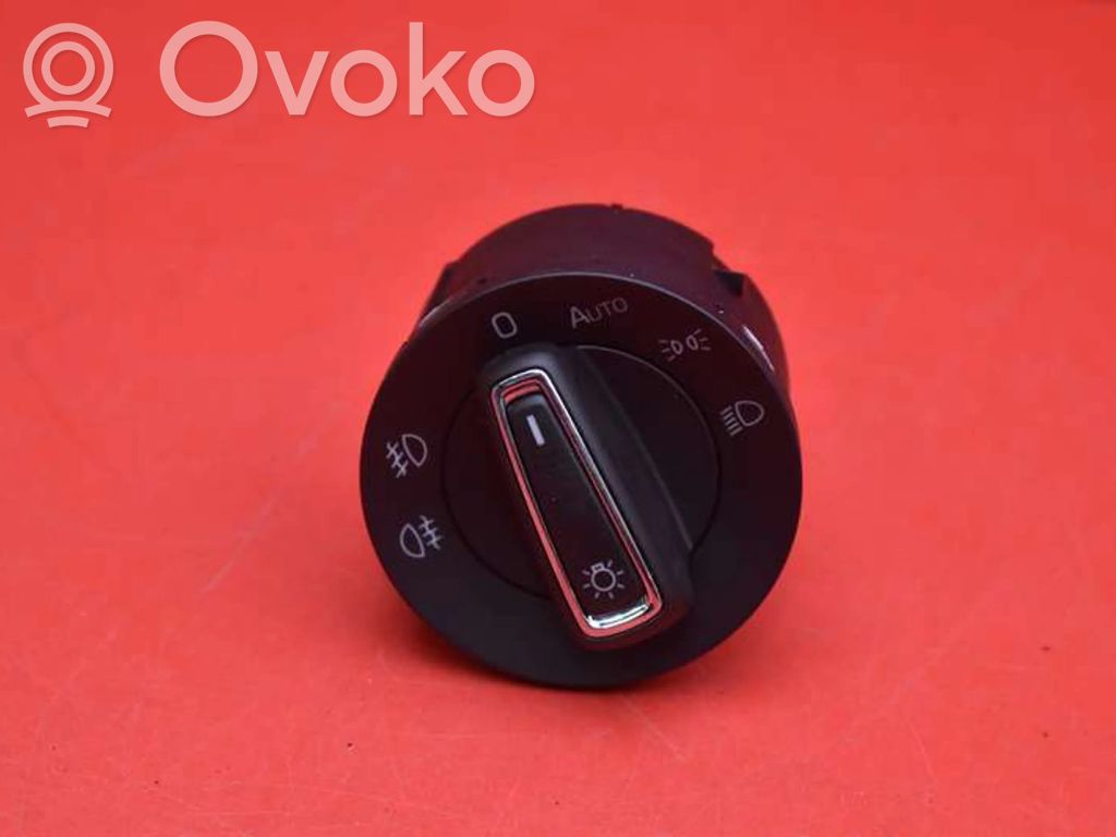 Skoda Kamiq Interruttore luci 