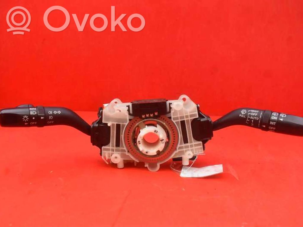 Mazda CX-7 Autres commutateurs / boutons / leviers 