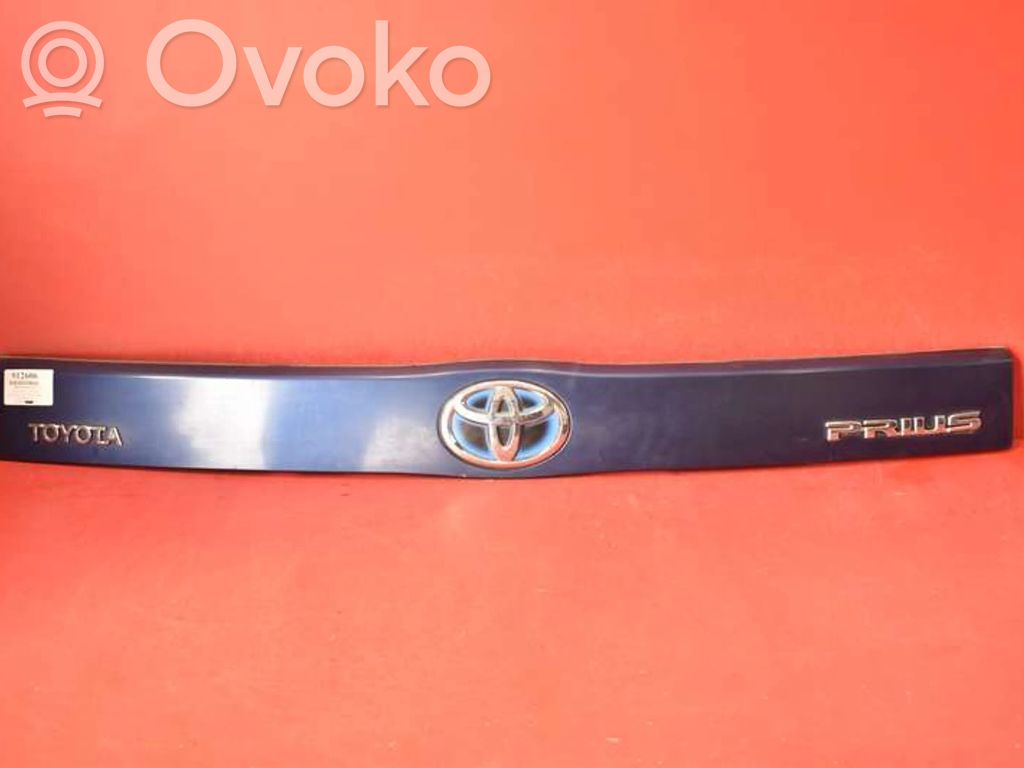 Toyota Prius (XW30) Luce targa 