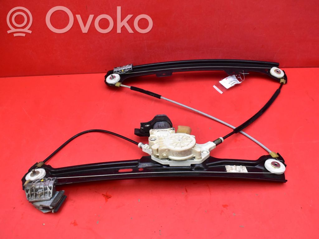 Regulador de puerta delantera con motor   6981142,6981142