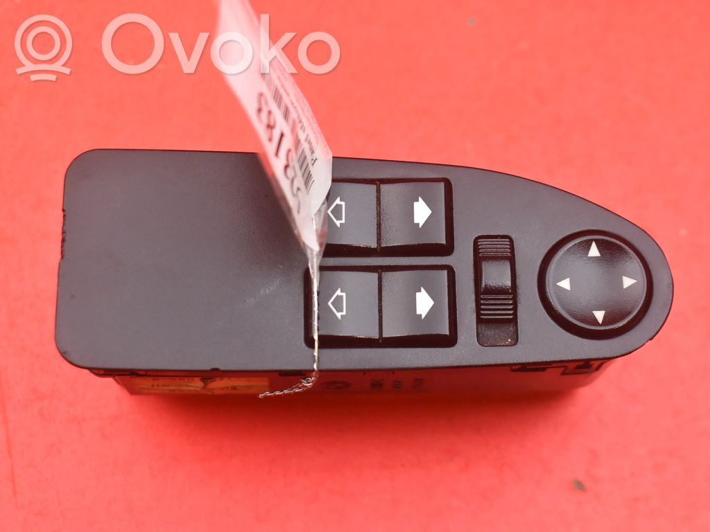 Przyciski szyb   8360887,8360887