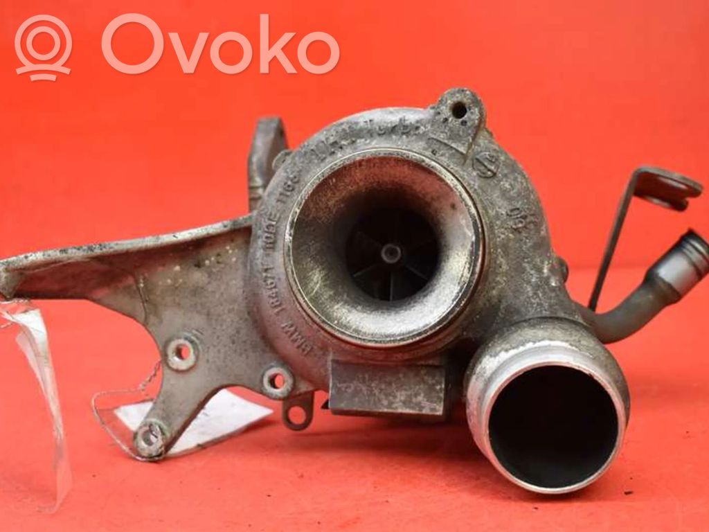 BMW 7 F01 F02 F03 F04 Turbojärjestelmä alipaineosa 