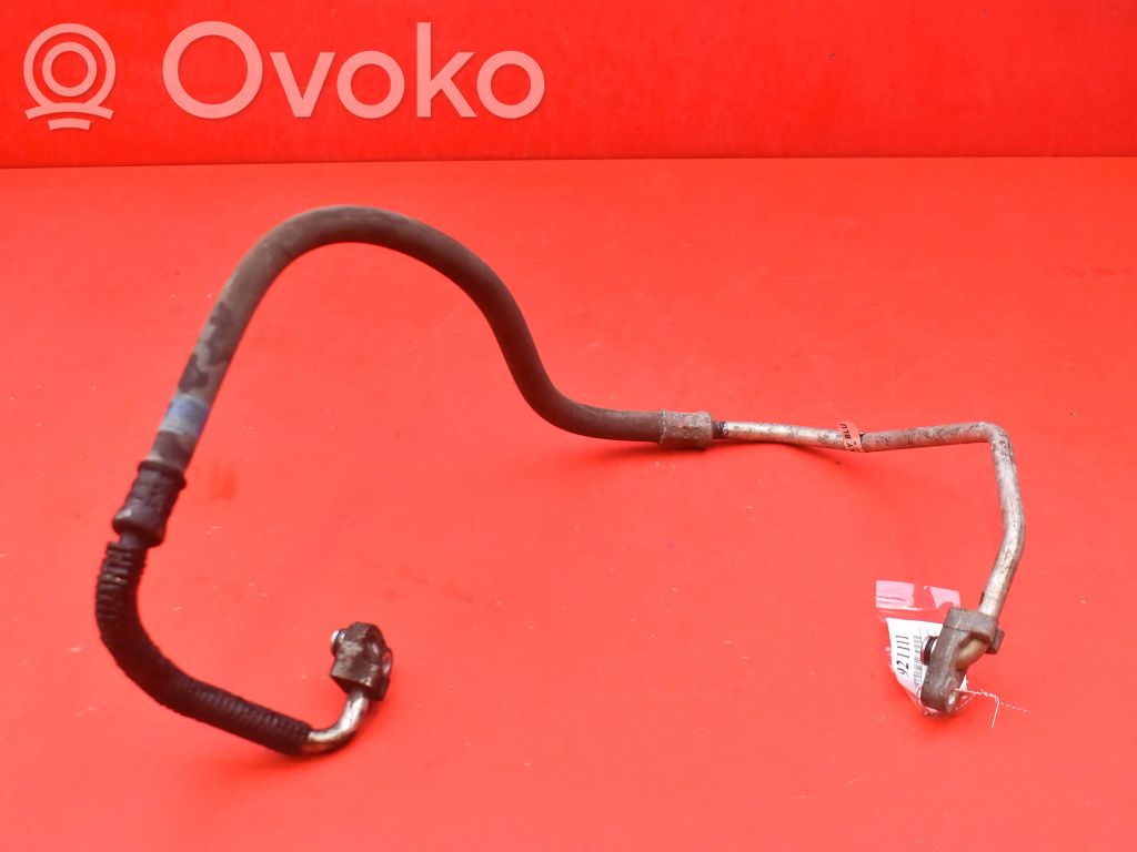 Toyota Avensis T220 Ilmastointilaitteen putki (A/C) 