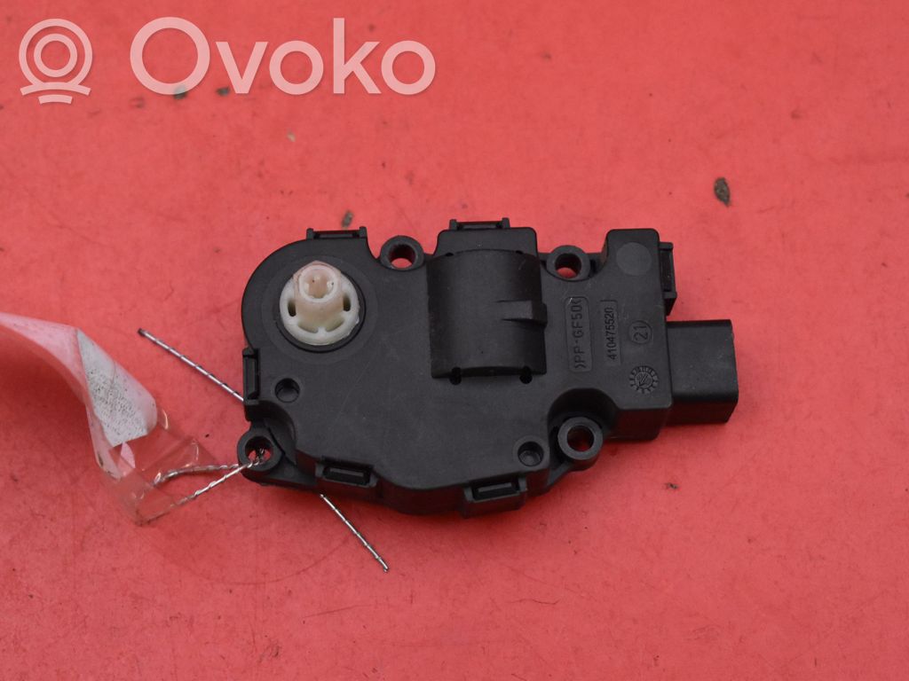 Audi A4 S4 B8 8K Silniczek nagrzewnicy 
