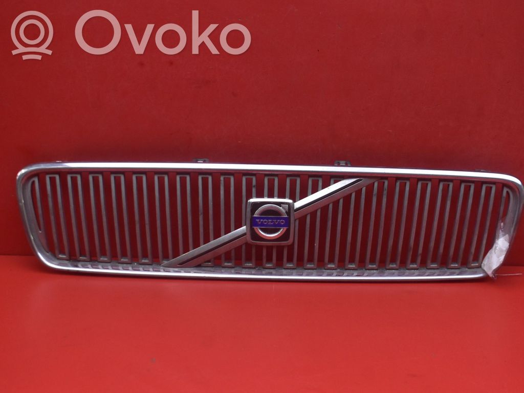 Volvo V50 Etusäleikkö 