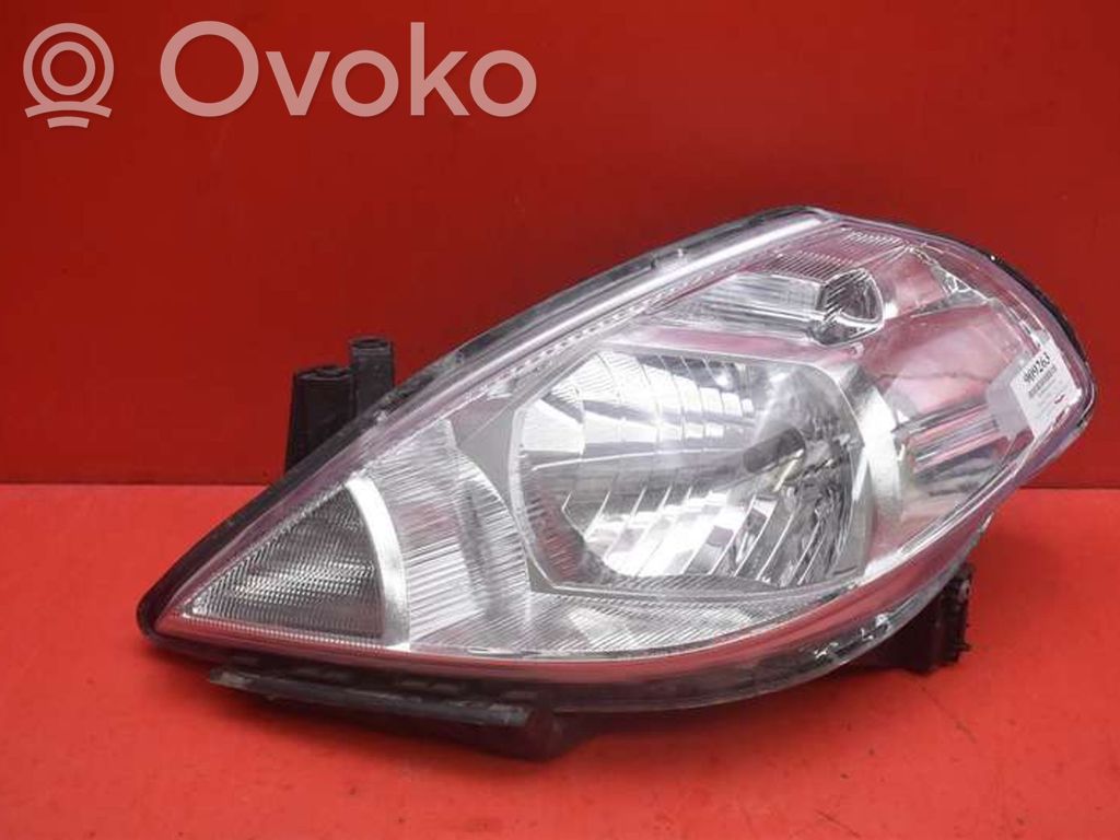Nissan Tiida C11 Phare frontale 
